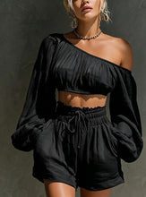 Shoulder long sleeved short top+high waisted casual shorts set.