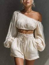 Shoulder long sleeved short top+high waisted casual shorts set.